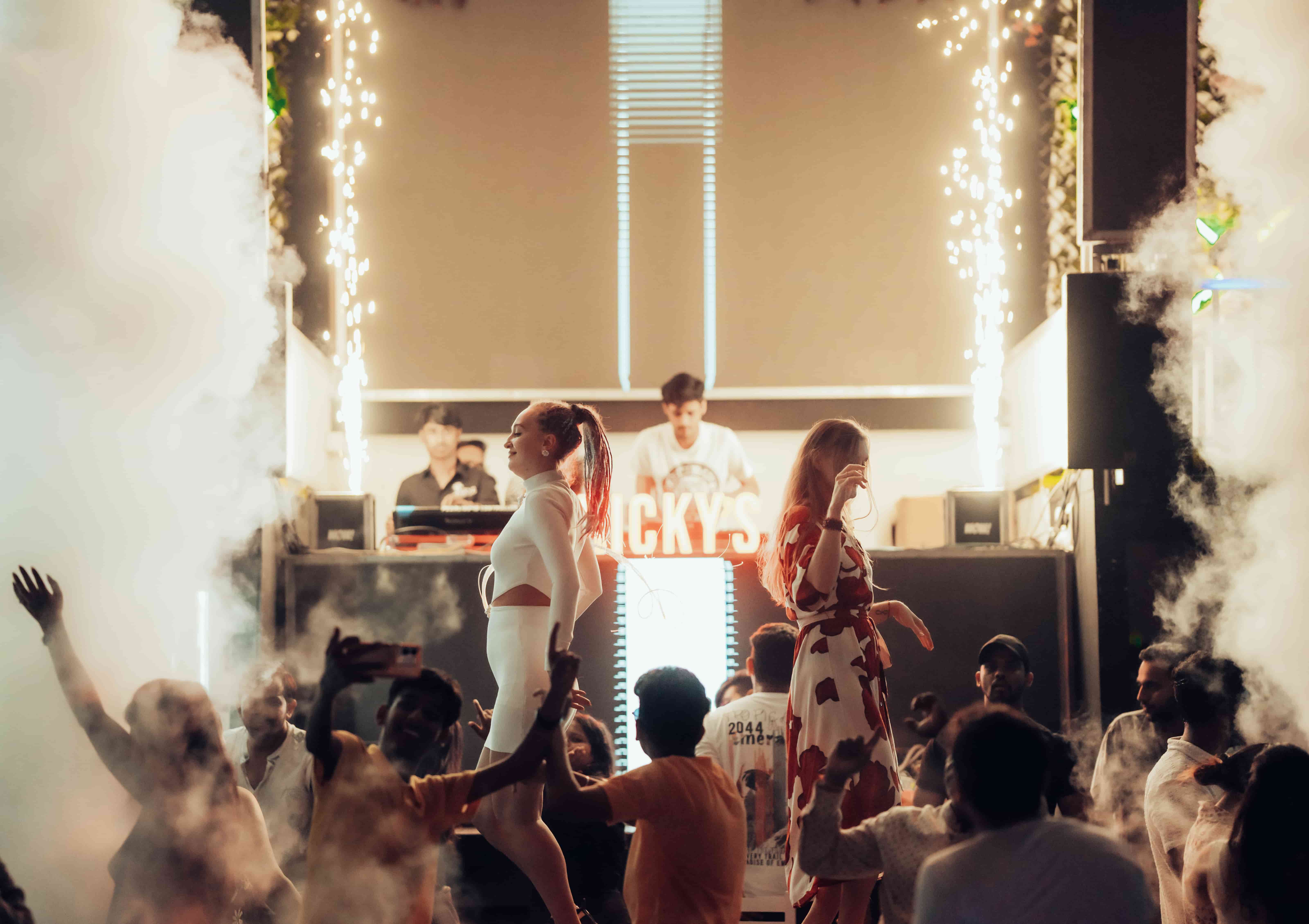 Club Ricky's Poolside Nightlife